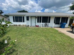 604 N Angelina St, Whitney, TX 76692