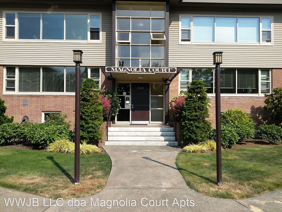 1st image of 2522 32nd Ave W APT 112