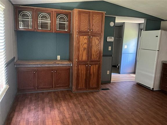 3rd image of 1817 Birkland Dr