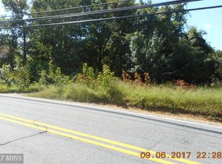 5754 Fisher Rd, Temple Hills, MD 20748