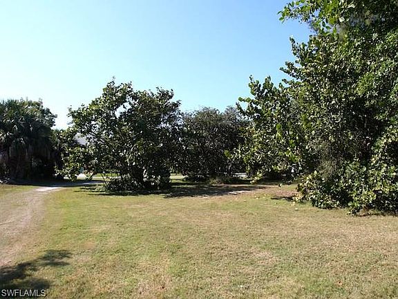 5th image of 9066 Mockingbird Dr