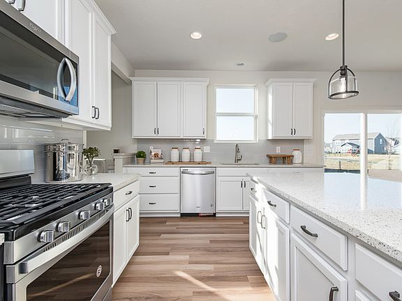 Upgraded Stainless-Steel Appliances opt.