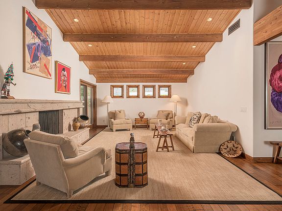 4th image of 5434 E Lincoln Dr #40