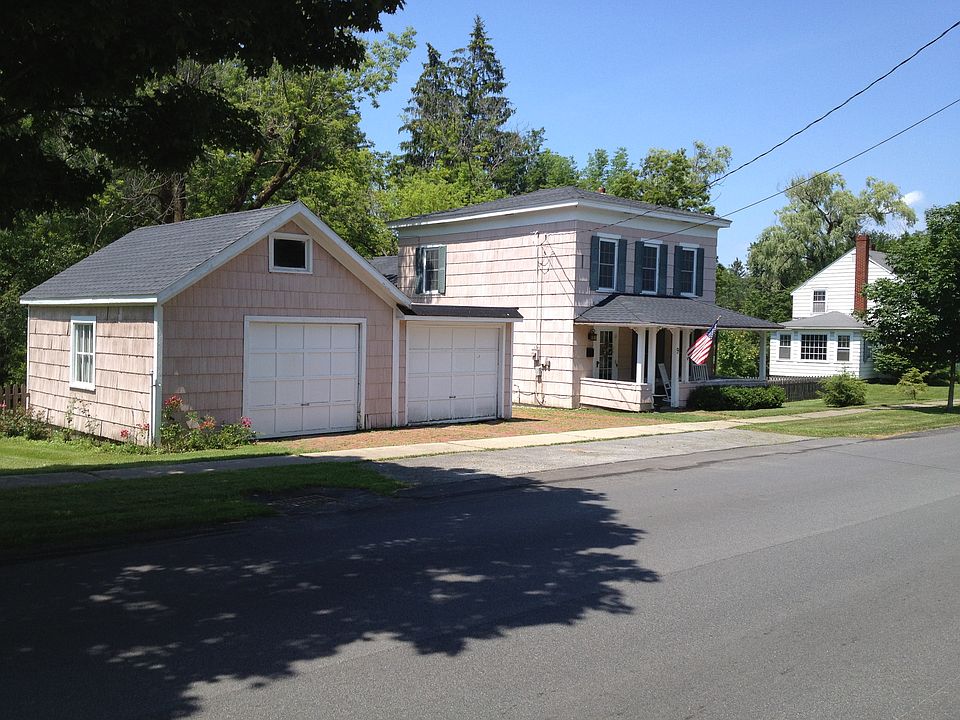 9 Burton St Cazenovia NY 13035 Zillow