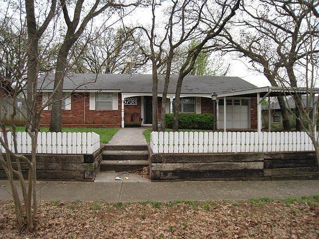 1st image of 3708 Overland Dr