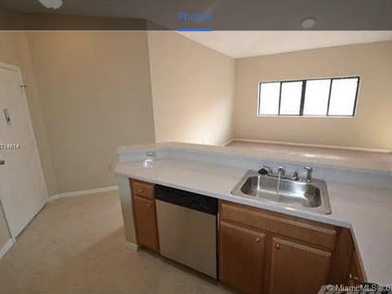 2445 SW 18th Ter #1105 — Photo 6