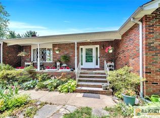 339 Gravel Hill Rd, Monroe Township, NJ 08831