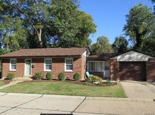 9077 Pallardy Ln, Saint Louis, MO