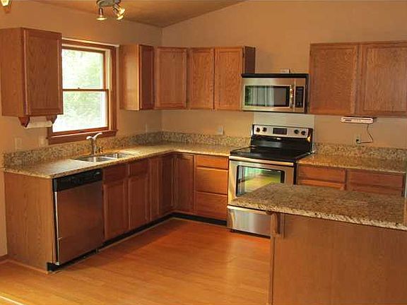 4th image of 204 Bonita Dr