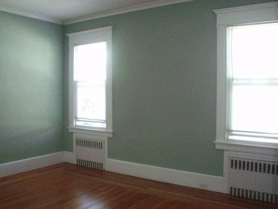 1st image of 845 Edgewood Ave #2