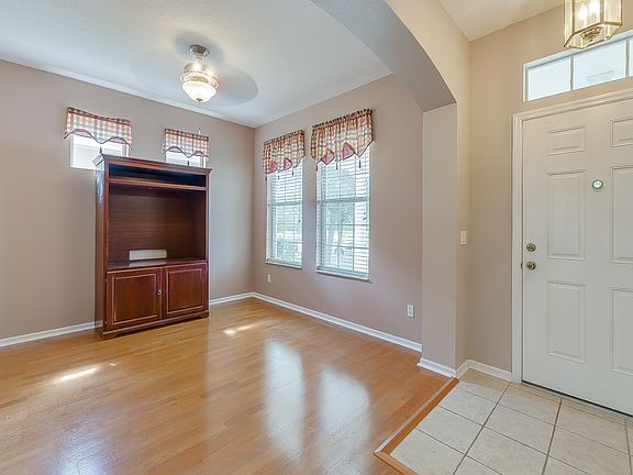 5th image of 13927 Golden Rain Tree Blvd