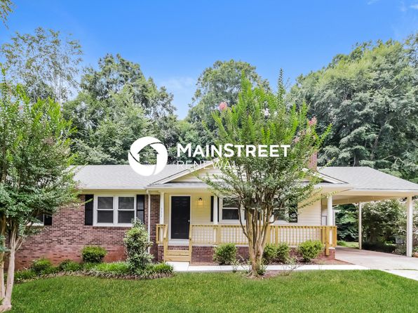 332 Foxcroft Dr