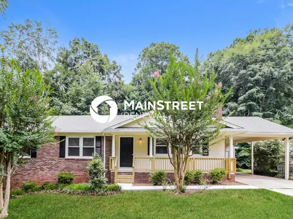 332 Foxcroft Dr, Winston Salem, NC 27103