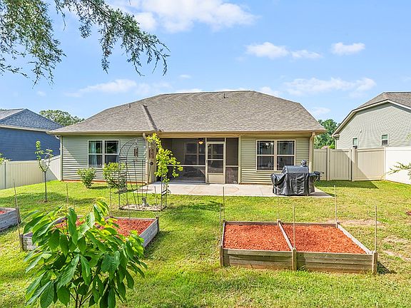 3rd image of 117 Windstone Dr