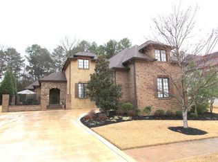 2831 Edinburgh Park Rd, Tupelo, MS 38804