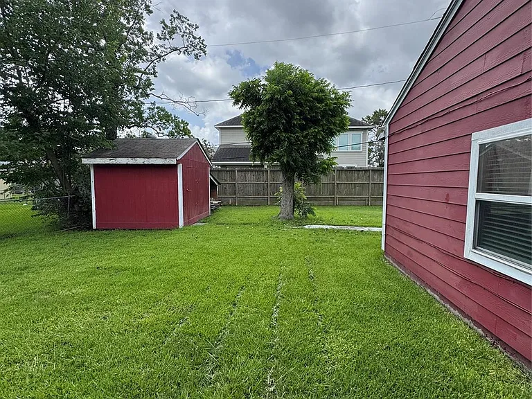 6629 Corbin St — Photo 18