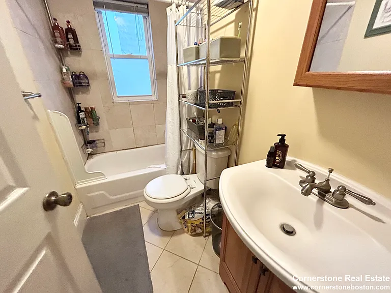 135 Hillside St #4 — Photo 4