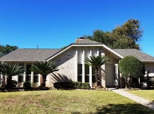 2802 Cotton Stock Dr, Sugar Land, TX 77479