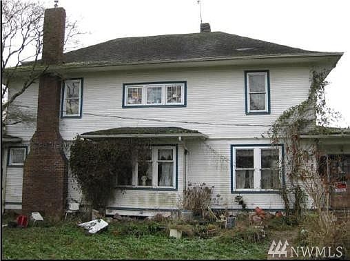 2nd image of 10520 Airport Way