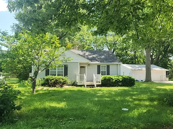4430 Sunburst Ave, Waterford, MI 48329