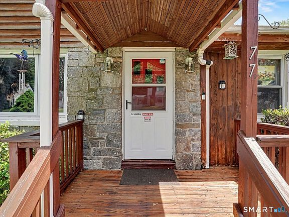 3rd image of 77 Lorma Avenue