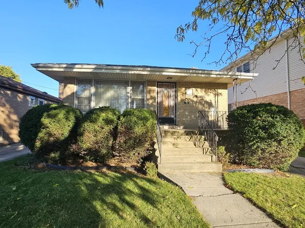 (undisclosed Address), Chicago, IL 60655