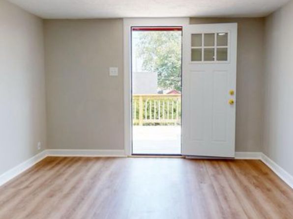 51 Walnut St #2