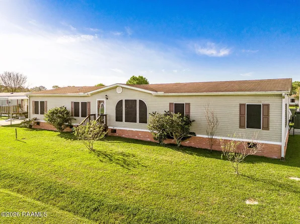 305 Breezy Ln, Youngsville, LA 70592