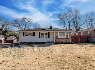 8 Cuttino Cir, Greenville, SC 29609