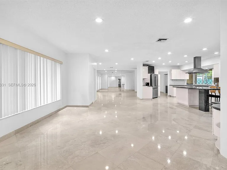 3441 N Hills Dr — Photo 4
