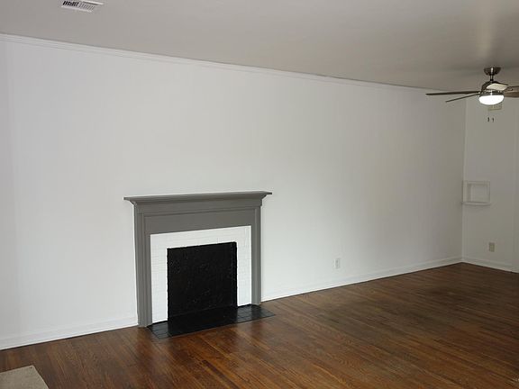 4th image of 937 S Erie Ave