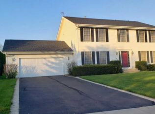 4672 Chandan Woods Dr, Cherry Valley, IL