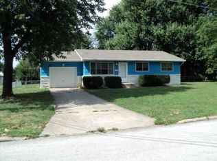 2767 E Walnut St, Springfield, MO 65802