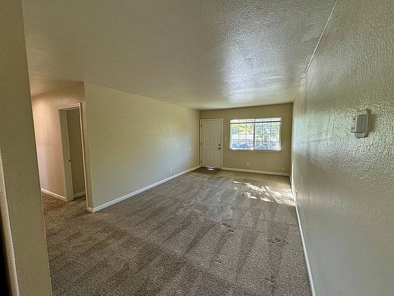 2nd image of 4829 Pasarobles Dr #10
