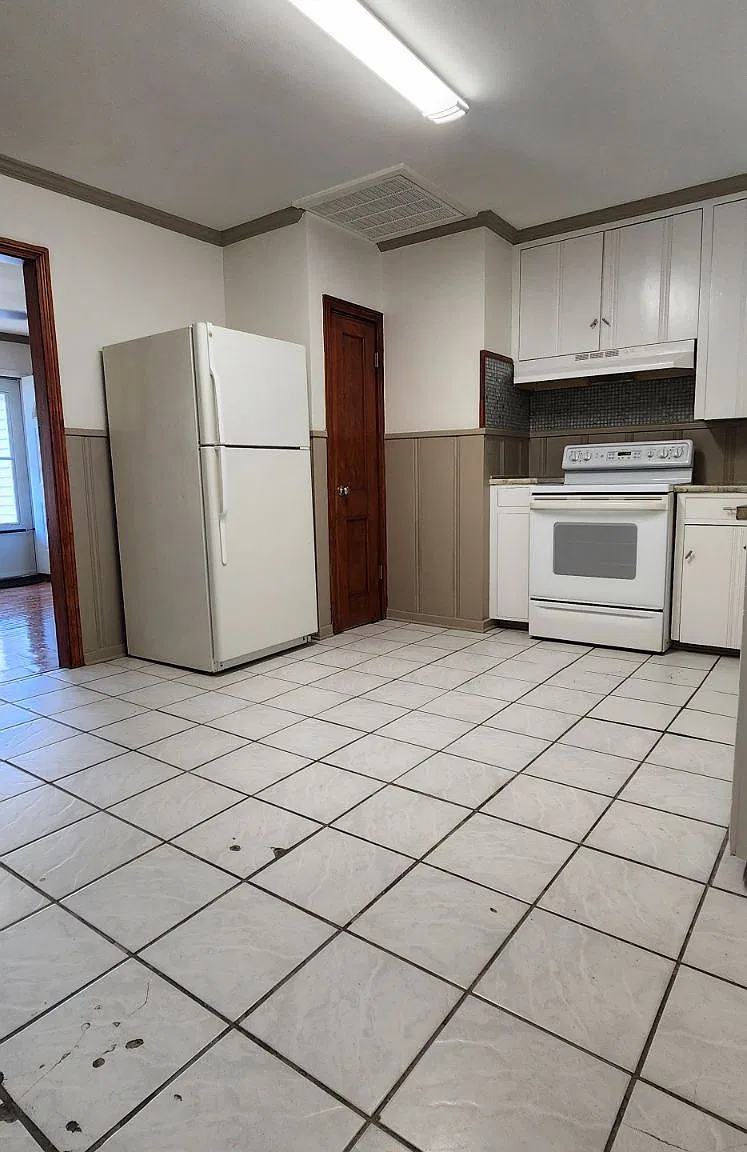 2 bed, 1000 sqft, $1,000 — Photo 2