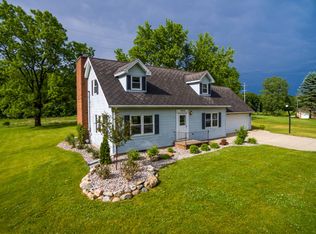 10141 Carol Ln, Dimondale, MI 48821