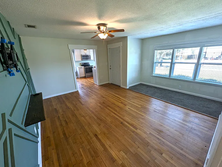 114 Ridgewood Ave — Photo 5