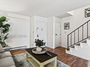 2205 San Antonio Ave APT F, Alameda, CA 94501