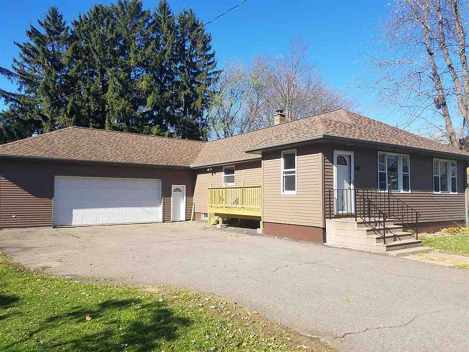 1st image of 208 N Hinman Ave