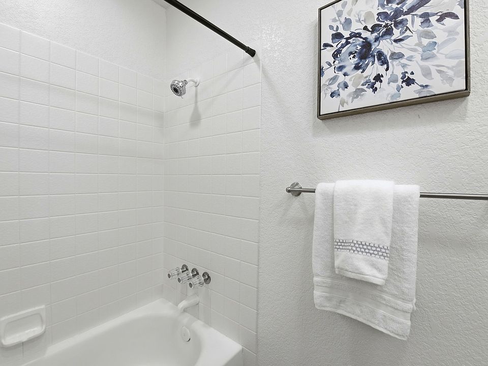 1st image of 664 Praderia Cir