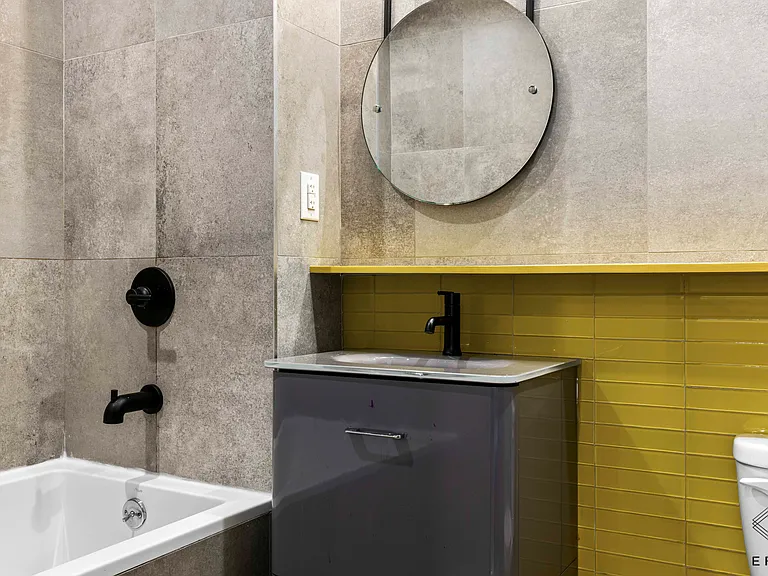 412 Herkimer St #6E — Photo 11