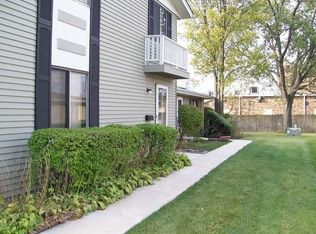 1424 Tonset Ln, Schaumburg, IL 60193