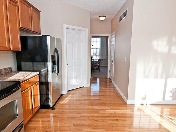 5th image of 2103 Prairie Clover Dr