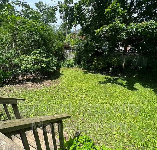642 Bolivar St #MAIN FLOOR — Photo 13