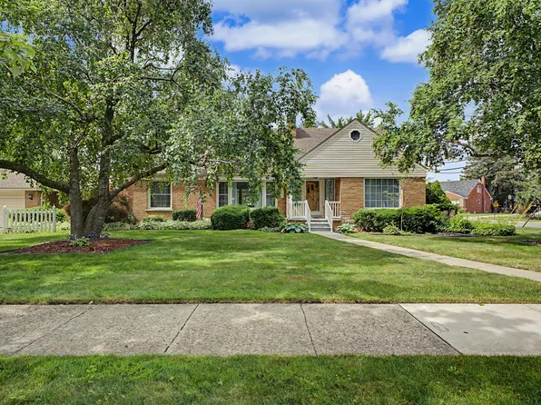 21236 Outer Dr, Dearborn, MI 48124
