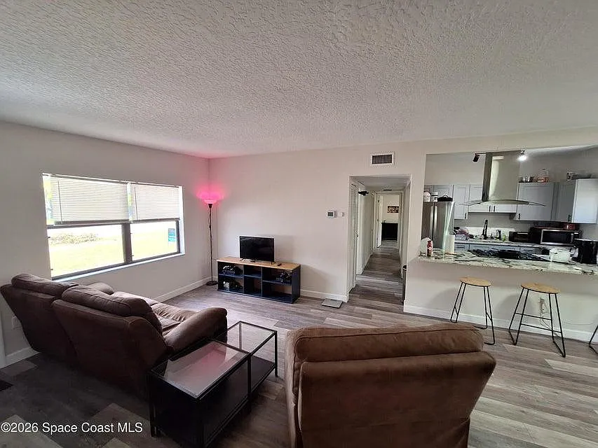 4260 Capron Rd — Photo 2