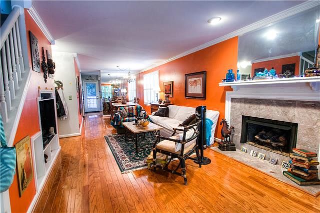 2nd image of 2320 Tally Green Ct