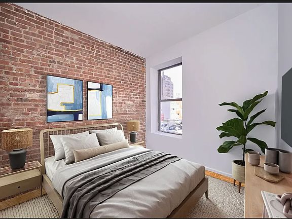 3rd image of 335 W 43rd St #5D