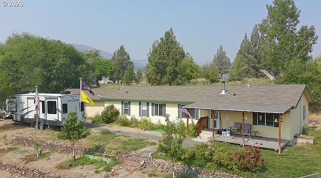 1st image of 250 School House Dr
