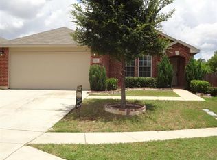 3204 Jetranger Rd, Hurst, TX 76053